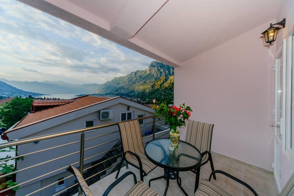 Paradise Bay Apartments コトル エクステリア 写真